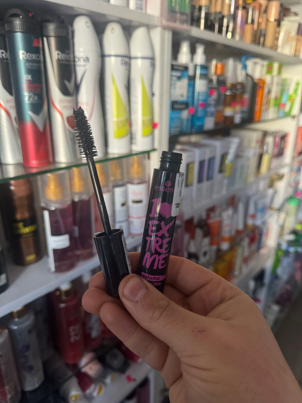 ریمل اسنس مشکی