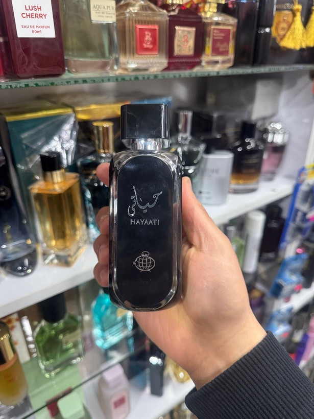 ادکلن حیاتی بلک