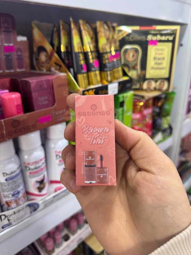 تینت لب اسنس