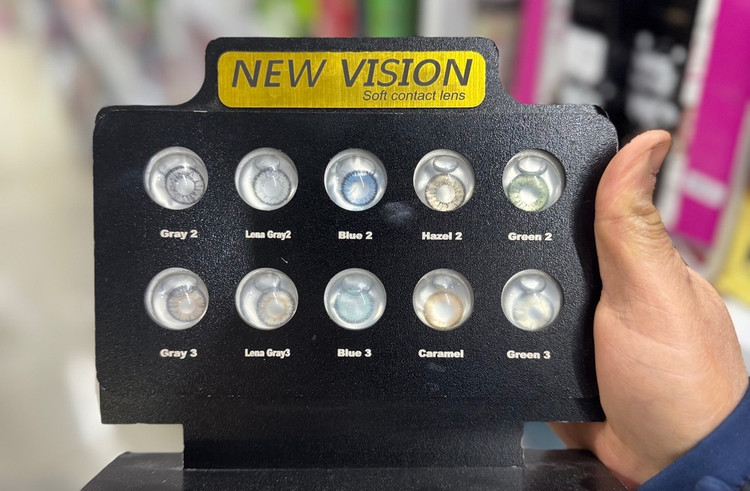 لنز چشم نیو ویژن شش ماهه