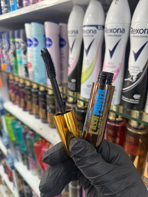 ریمل حجم دهنده . 360 درجه اوریلفیم