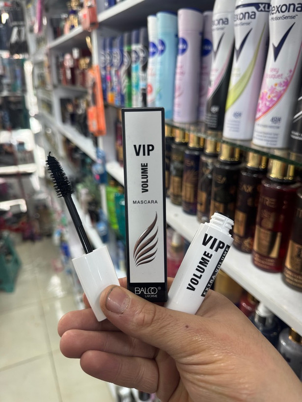 ریمل حجم دهنده خورده مژه دار .بالکو VIP