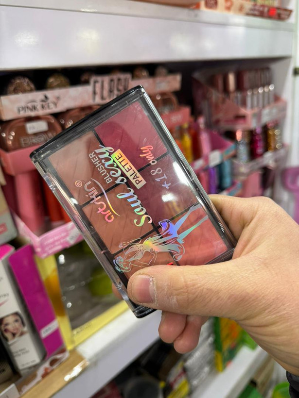 پالت رژگونه دوکاره