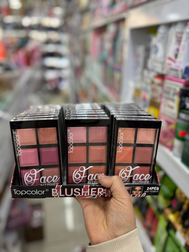 رژگونه شش رنگ .مات  تاپ کالر