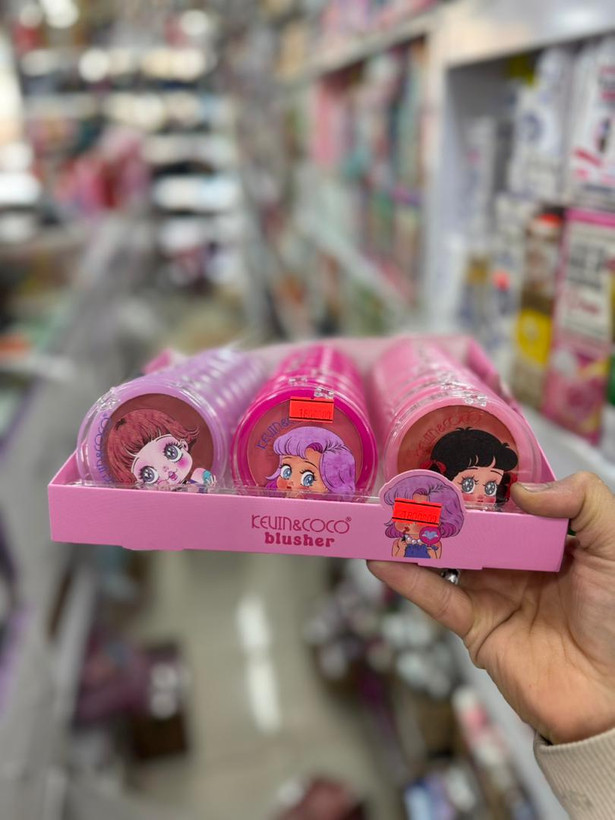 رژگونه صورنی طرح باربی